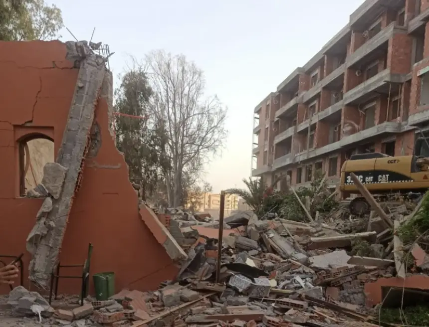 جدل واسع يصاحب هدم شركة لمسجد كلية الآداب بمراكش دون إشعار